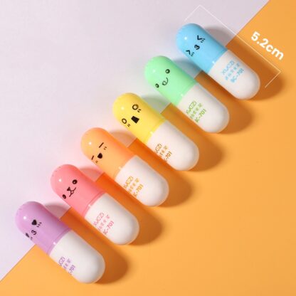 emoji face mini highlighters 7